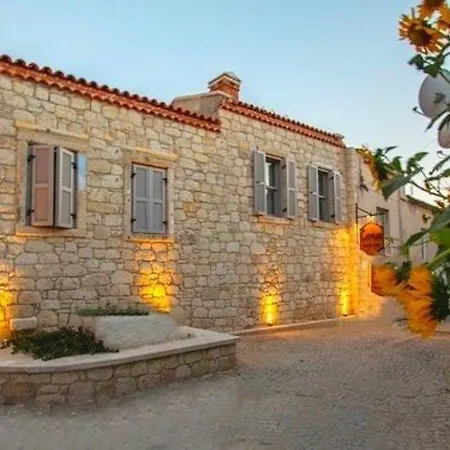 Cona Ξενοδοχείο Αλακάτι