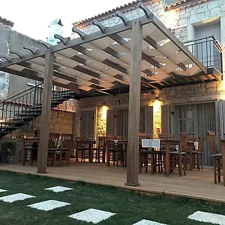 Cona Alaçatı