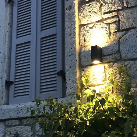 Hotel Cona 2*